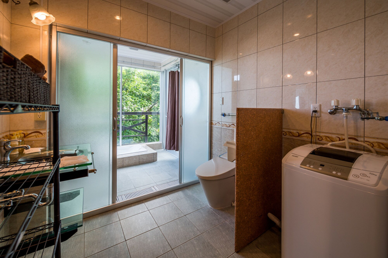 Bathroom 4, E-horizon Resort Condominium Yomitan, Yomitan