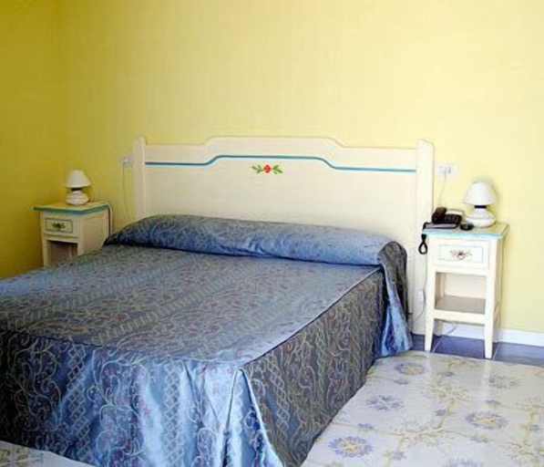 Bedroom 3, Hotel Savoia, Napoli