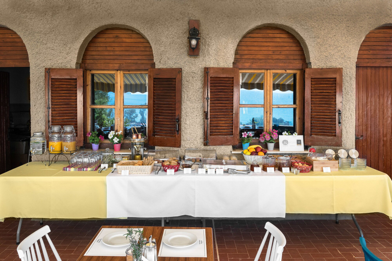 Food & Drinks 5, Cavo Grosso, Peloponnese
