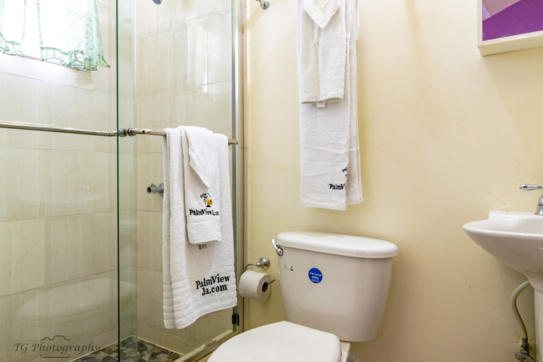 Bathroom 3, Drax Hall Country Club 2 Bed Villa