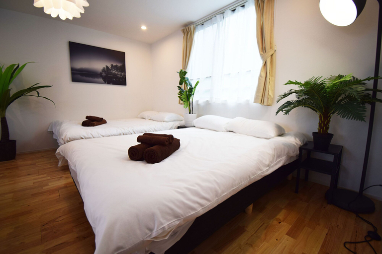 Bedroom 2, Oval Tokyo Minami Ikebukuro 301, Toshima