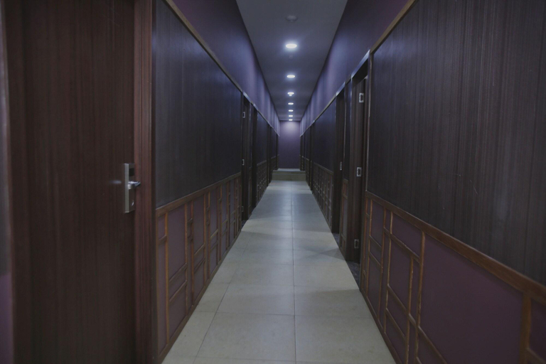 Public Area 2, Rangoon 40, Yangon