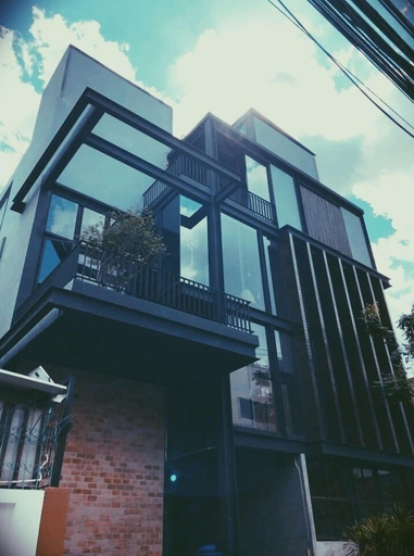 Exterior & Views 2, The LOCAL Ari - Hostel, Phaya Thai