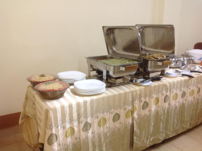 Food & Drinks, Yoeligen Guest House, Manyatta