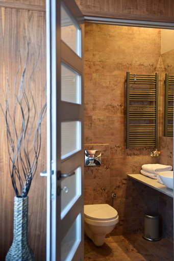 Bathroom 2, La Gioia Grey Stylish Apartments, Kraków City
