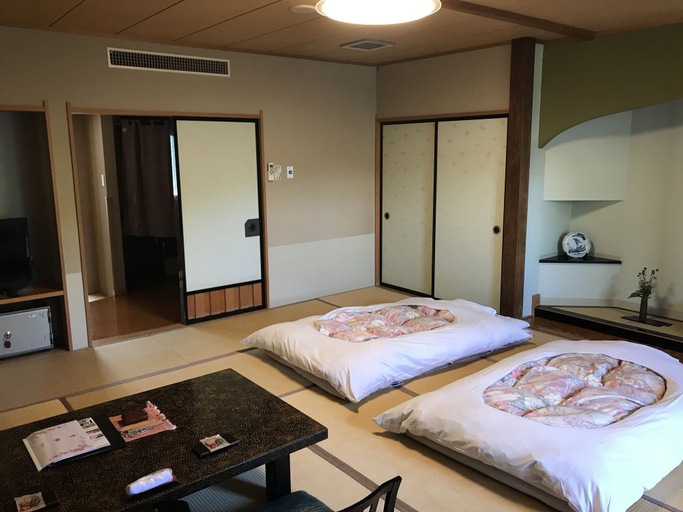 Bedroom 3, Kazennosyo, Kuroishi