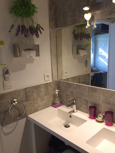Bathroom, Le Mas du Cadranier, Alpes-de-Haute-Provence