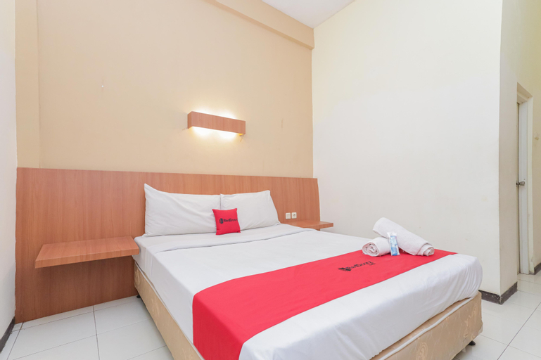 Bedroom 30