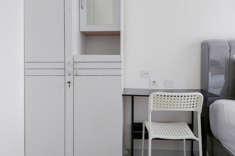 Others, Warm And Cozy Studio Room At Sky House Bsd Apartment, South Tangerang