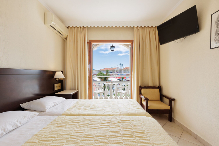 Bedroom 4, Aphrodite Beachfront Hotel, Ionian Islands