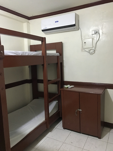 Bedroom 4, Wendy's Apartelle, Malay