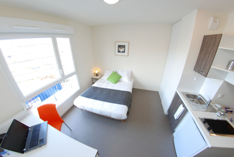 Bedroom 4, Appartéo Lyon 7 Jean Jaurès, Rhône