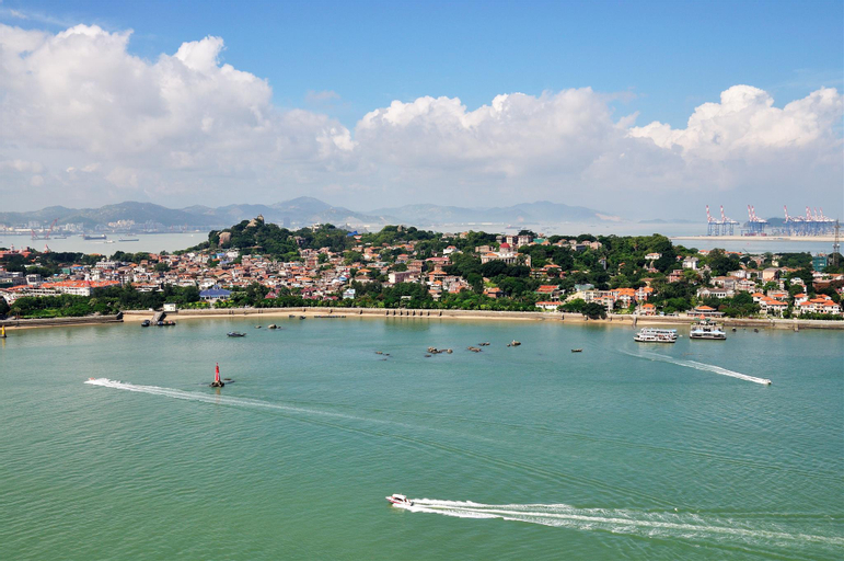 Nearby Landmark 2, Rezen Select Hotel (Gulangyu Pier Sea View), Xiamen