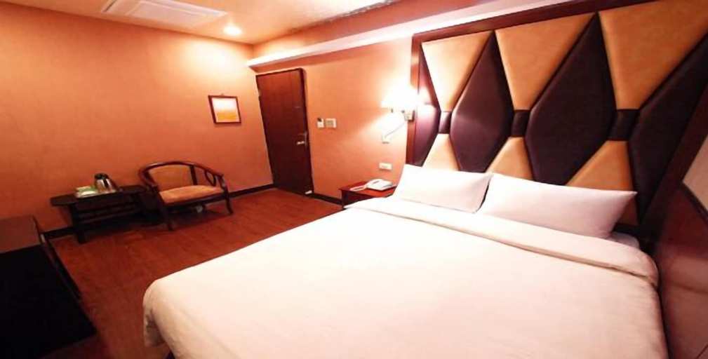 Bedroom 3, Fuchia Hotel, Keelung