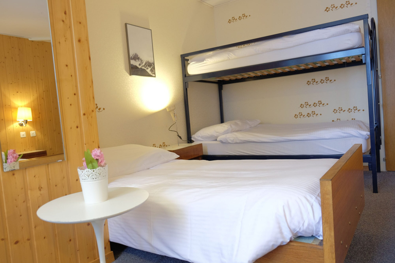 Bedroom 3, Residence Brunner, Interlaken