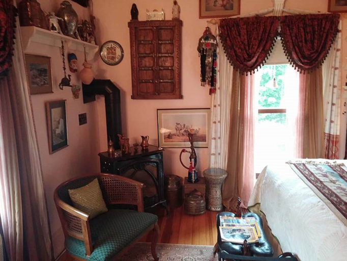 Bedroom 3, Oasis Bed and Breakfast, Erie