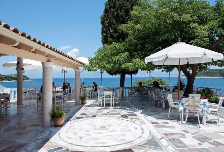 Food & Drinks, Imerolia Studios, Ionian Islands