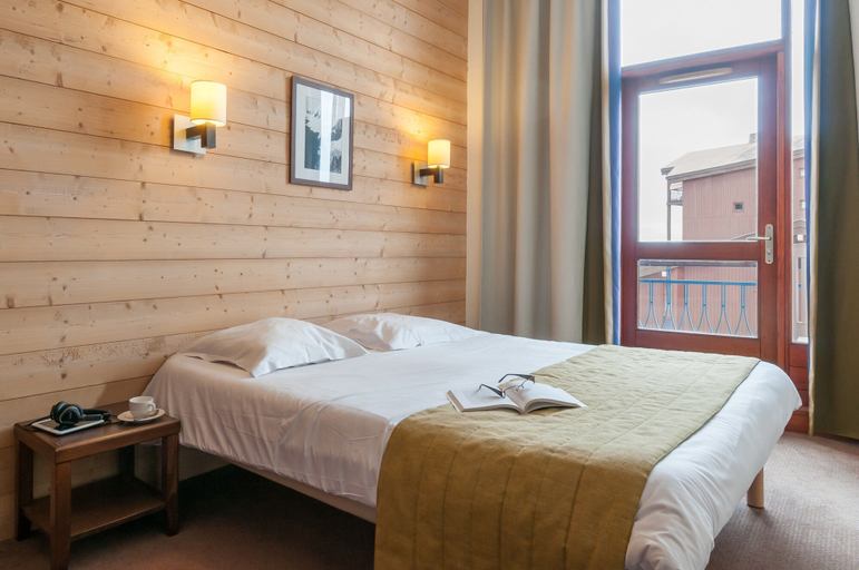 Bedroom 2, Pierre & Vacances Residence le Belmont, Savoie