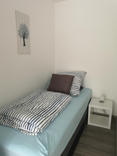 Bedroom 2, Landhaus Kaisershof, Friesland