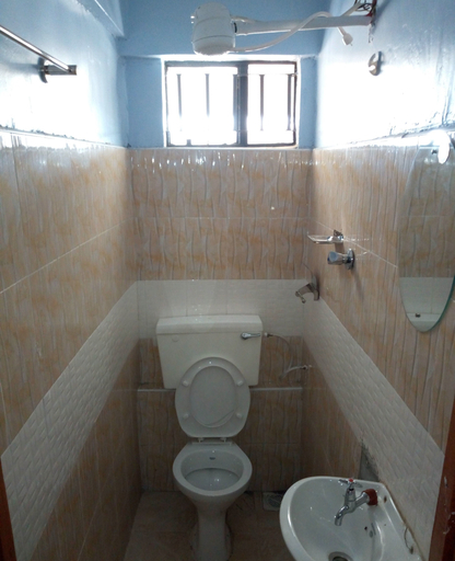 Bathroom 3, Rest-Inn Lodge, Nakuru Town East