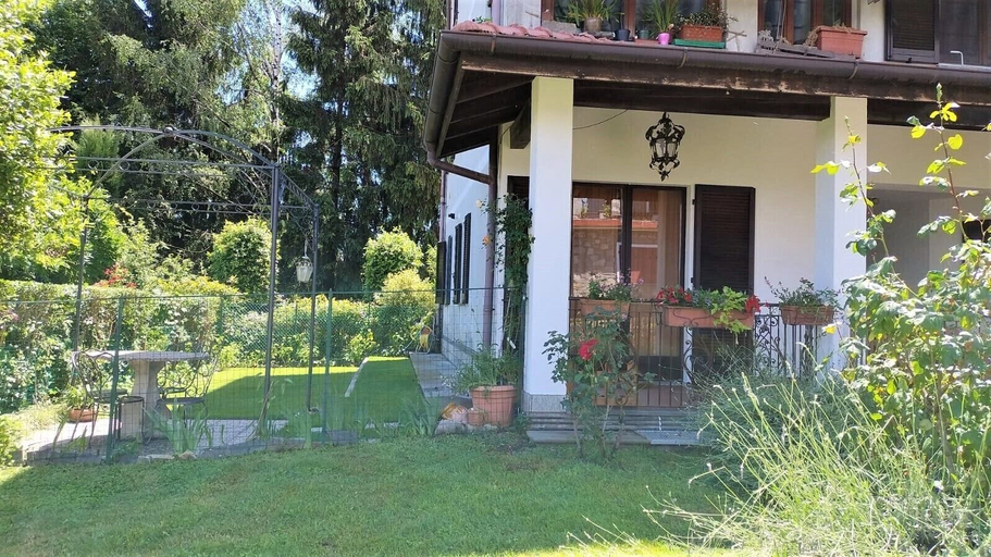 Front of property, Casa Fiorita, Verbano-Cusio-Ossola