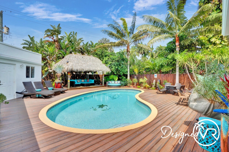Sport & Beauty 5, 4BD House with Private Heated Pool, Broward