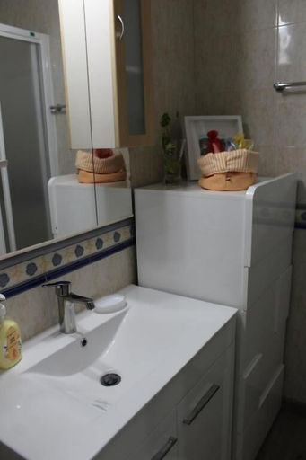 Bathroom 3, 7C Invicta by Casas & Papéis, Silves