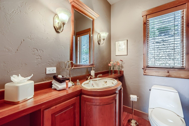 Bathroom 4, Wagon Wheel Retreat, Summit