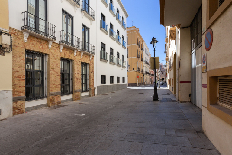 Exterior & Views 2, Limehome Málaga Calle Ancha del Carmen, Málaga