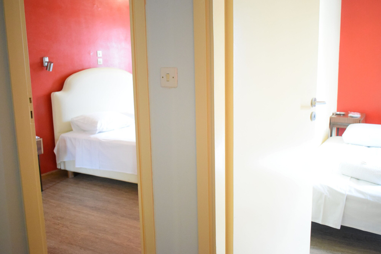Bedroom 4, Hotel Frida, Attica