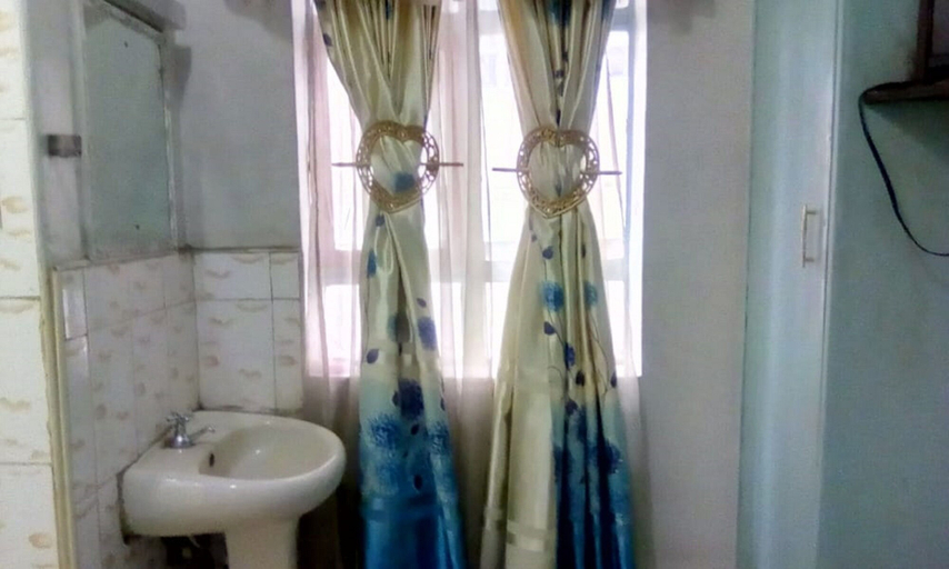 Bathroom, Green Apple Guest House, Nakuru Town East
