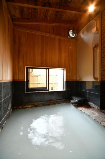 Bathroom 5, Kusatsu Onsen Ryokan Yumotokan, Kusatsu