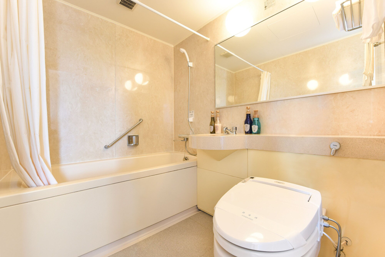 Bathroom 4, Iki Marina Hotel, Iki