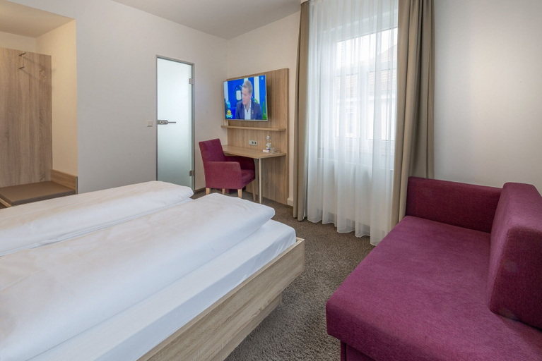 Bedroom 4, Hotel Zum Rössle, Heilbronn