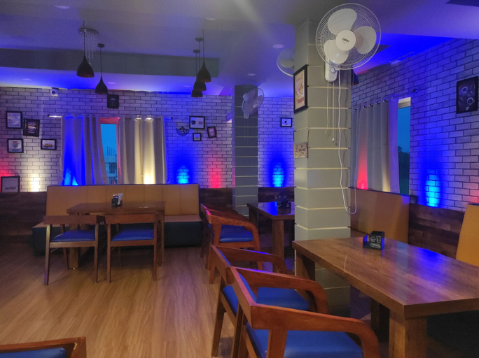Food & Drinks 4, Hotel Paradise, Sonitpur