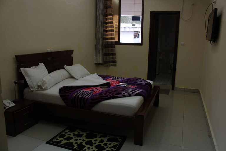 Bedroom 2, Hotel Joana, Wouri