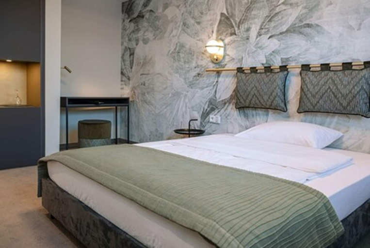 Bedroom 5, Parkhotel Schmid, Augsburg