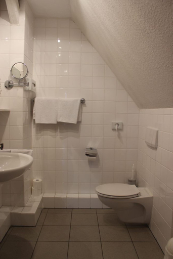 Bathroom 3, Hotel Wermelt, Steinfurt