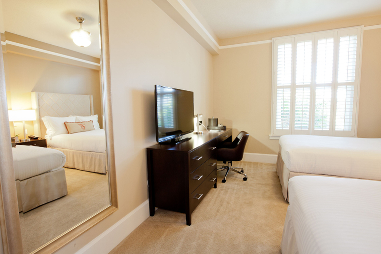 Bedroom 3, The Cardinal Hotel, Santa Clara