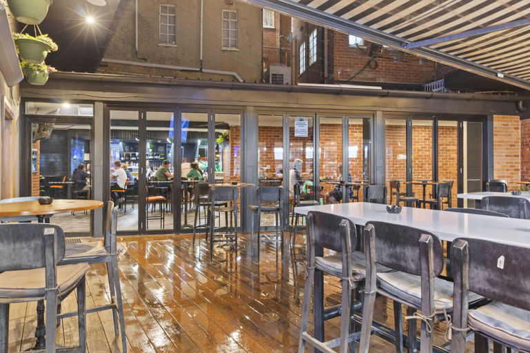 Food & Drinks 4, Hotel Queanbeyan Canberra, Queanbeyan
