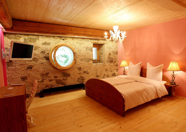 Bedroom 2, Hotel Gaststätte Rainhof Scheune, Breisgau-Hochschwarzwald