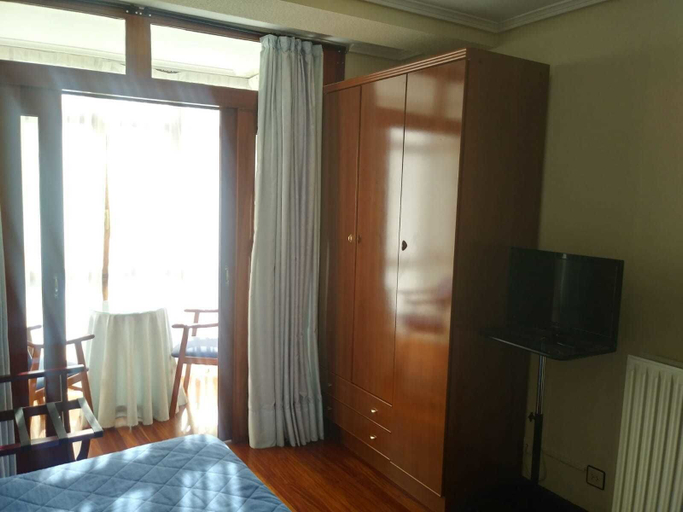 Bedroom 5, Hostal Sancho Garcia, Burgos