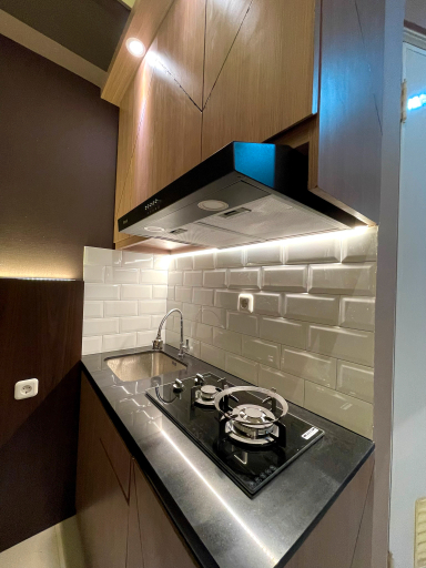 Dining Room, Apartemen Green Pramuka by Tris Luxury, Central Jakarta