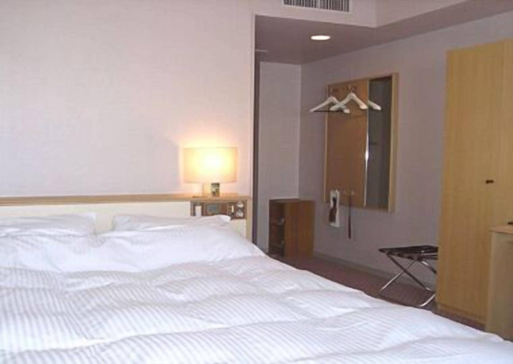 Bedroom 5, Fukui Palace Hotel, Fukui