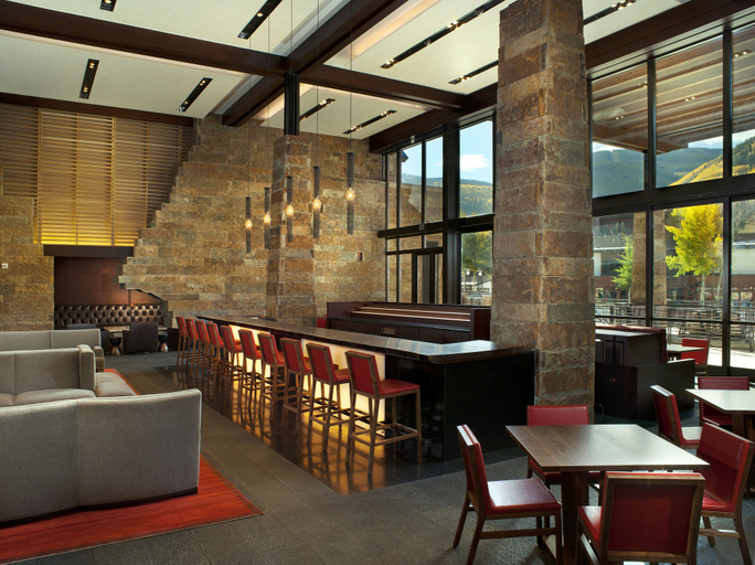 Food & Drinks 5, Solaris Residences, Eagle