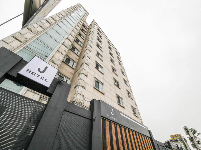 Exterior & Views 2, Hotel J Suwon, Suwon