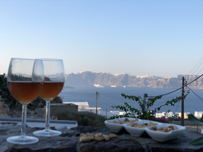 Food & Drinks