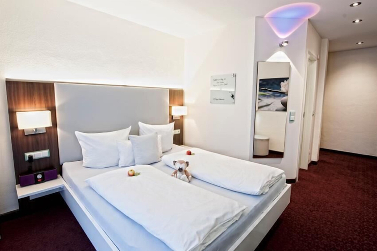 Bedroom 4, Hotel Jungstil, Darmstadt