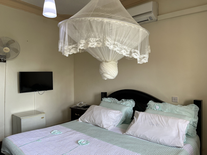 Bedroom 4, Anderita Beach Hotel, Entebbe