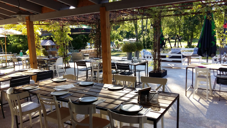 Food & Drinks 4, Club Les Ormes, Lot-et-Garonne